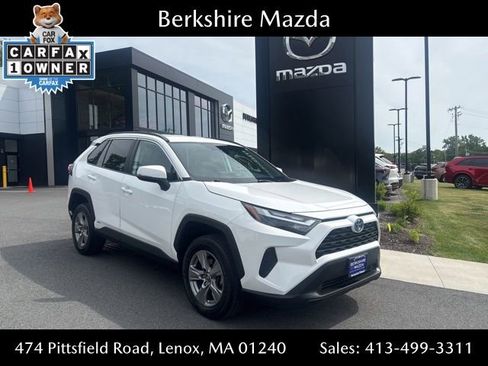 Used 2024 Toyota RAV4 LE AWD/4WD image 1