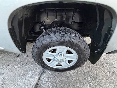 Used 2015 Toyota Tundra SR image 22