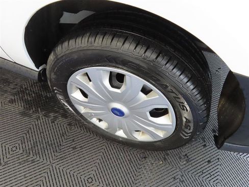 Used 2022 Ford Transit Connect XL image 7