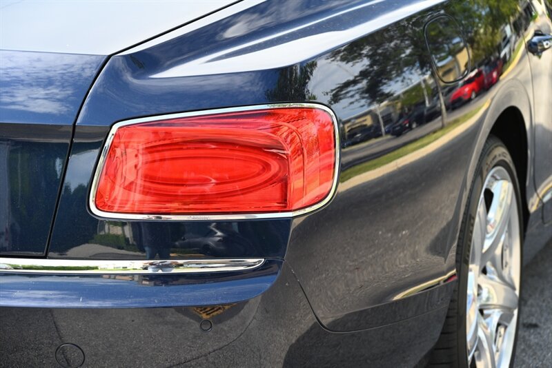 Used 2014 Bentley Flying Spur W12 AWD/4WD image 14