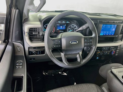 Used 2023 Ford F250 XL w/ STX Appearance Package AWD/4WD image 20