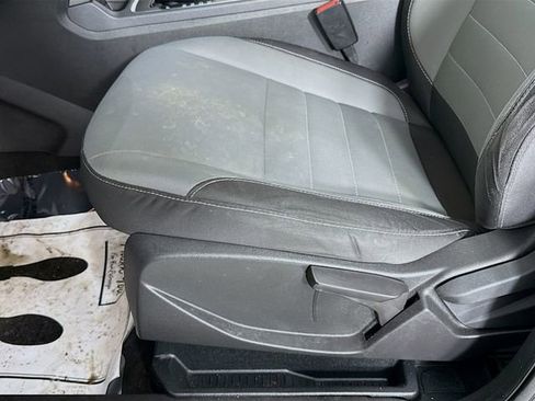 Certified 2018 Ford Escape S image 18