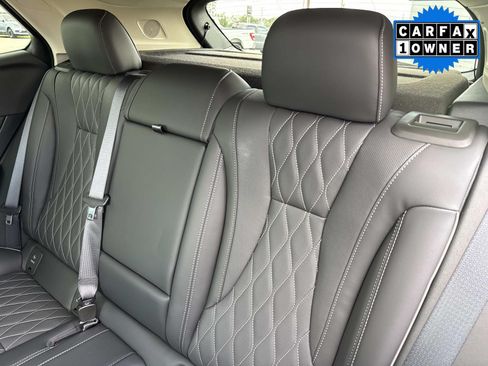 Used 2023 Buick Envision Avenir FWD image 14