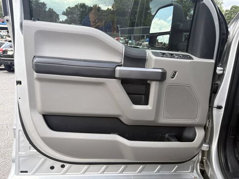 Used 2019 Ford F250 XLT w/ XLT Value Package AWD/4WD image 10