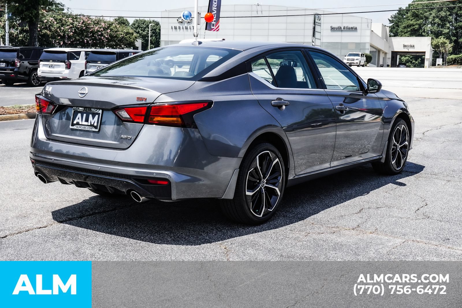 Used 2024 Nissan Altima 2.5 SR w/ SR Premium Package AWD/4WD image 6