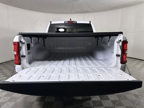 Used 2025 RAM 1500 Big Horn AWD/4WD image 27