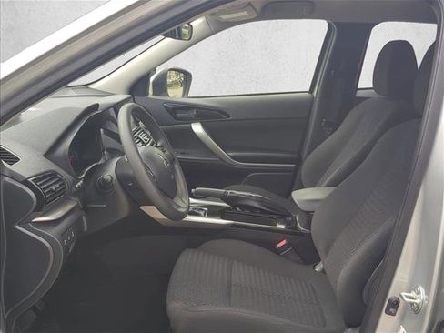 Used 2024 Mitsubishi Eclipse Cross ES image 12