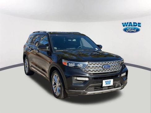 Used 2020 Ford Explorer Limited image 3