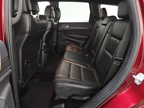 Used 2017 Jeep Grand Cherokee Limited AWD/4WD image 8