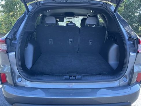 Used 2024 Ford Escape ST-Line image 25