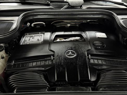 Certified 2026 Mercedes-Benz GLS 580 4MATIC image 44