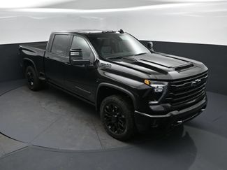 New 2026 Chevrolet Silverado 2500 High Country w/ High Country Premium Package AWD/4WD video 1
