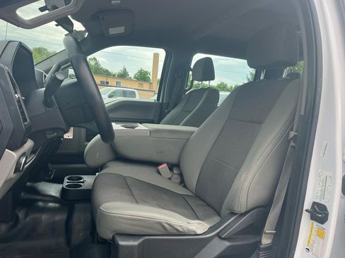 Used 2017 Ford F150 XL w/ Equipment Group 101A Mid AWD/4WD image 13
