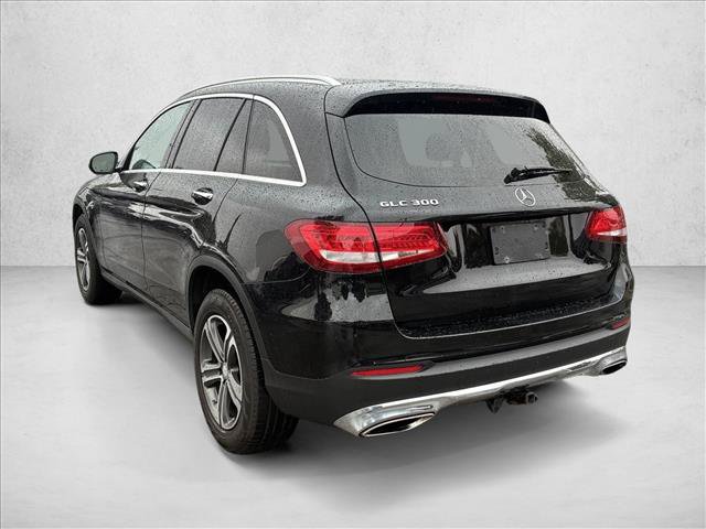 Used 2017 Mercedes-Benz GLC 300 4MATIC image 7