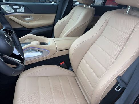 Used 2025 Mercedes-Benz GLE 350 4MATIC image 11