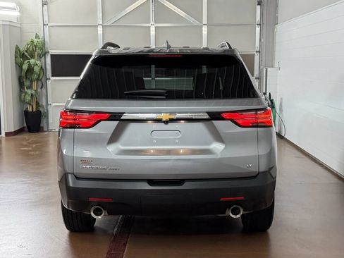 Used 2023 Chevrolet Traverse LT w/ LPO, Floor Liner Package AWD/4WD image 4