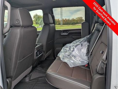 New 2026 GMC Sierra 2500 Denali w/ Denali Reserve Package image 11