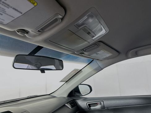 Used 2013 Toyota Camry SE FWD image 18