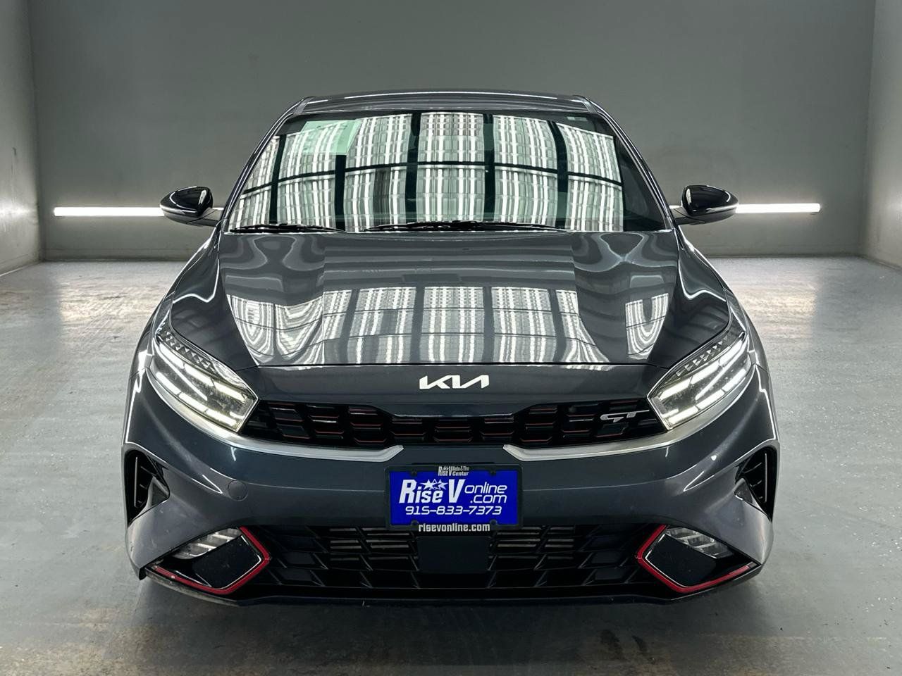 Used 2023 Kia Forte GT FWD image 2