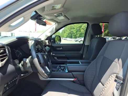 Used 2024 Toyota Tundra SR5 w/ SR5 Convenience Package AWD/4WD image 5
