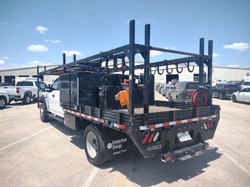 Used 2022 Ford F550 4x4 Crew Cab Super Duty w/ Power Equipment Group image 6