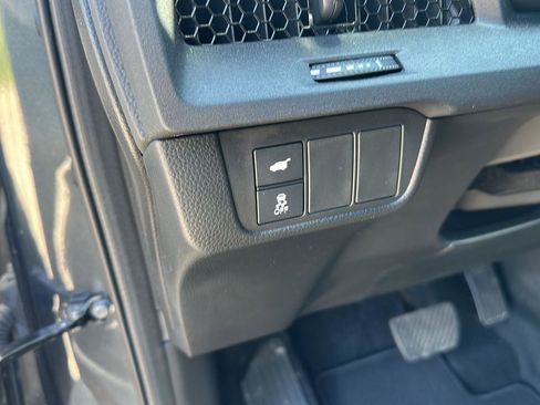 Used 2024 Honda CR-V Sport-L image 11