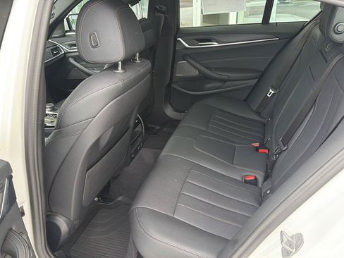 Certified 2023 BMW 530i w/ M Sport Package RWD image 11