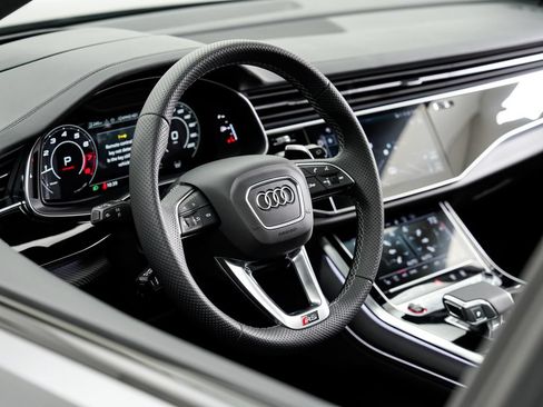 Certified 2026 Audi RS Q8 performance AWD/4WD image 9