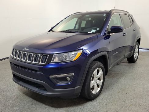 Used 2021 Jeep Compass Latitude w/ Convenience Group image 3