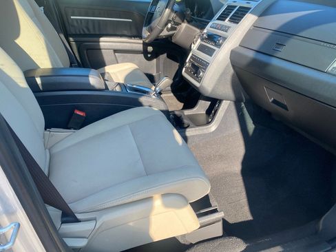 Used 2010 Dodge Journey SXT w/ Premium Convenience Group image 20