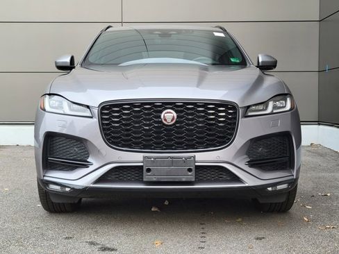 Used 2023 Jaguar F-PACE S image 7