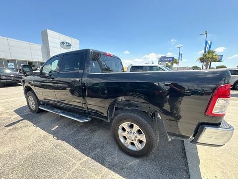 Used 2024 RAM 2500 Big Horn AWD/4WD image 6