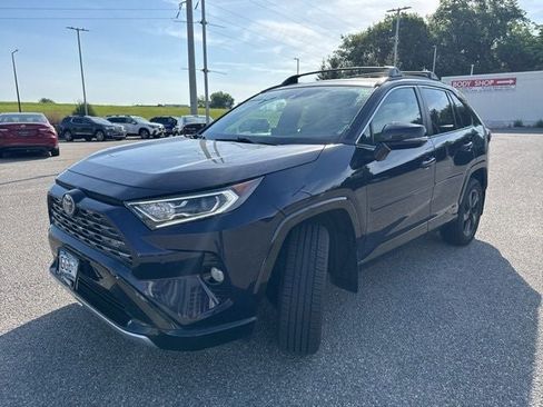 Used 2021 Toyota RAV4 XSE AWD/4WD image 6