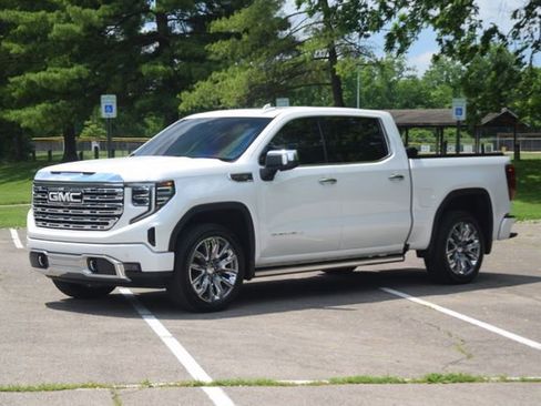 Used 2023 GMC Sierra 1500 Denali AWD/4WD image 23