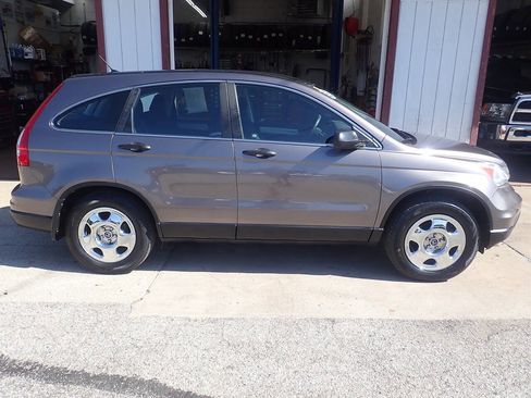 Used 2011 Honda CR-V LX image 21