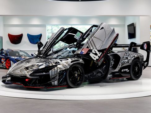 Used 2020 McLaren Senna RWD image 62