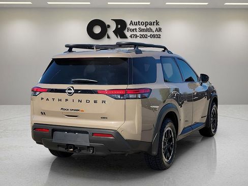 Used 2024 Nissan Pathfinder Rock Creek AWD/4WD image 5