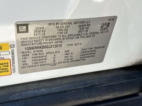 Used 2016 Chevrolet Traverse LT FWD image 28