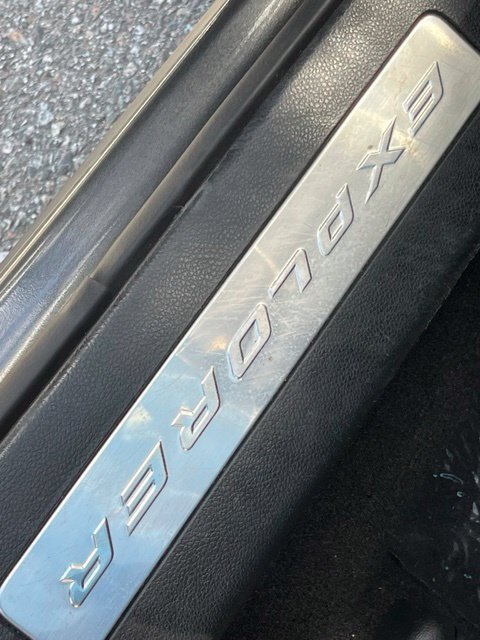 Used 2019 Ford Explorer Limited w/ Ford Safe & Smart Package FWD image 25