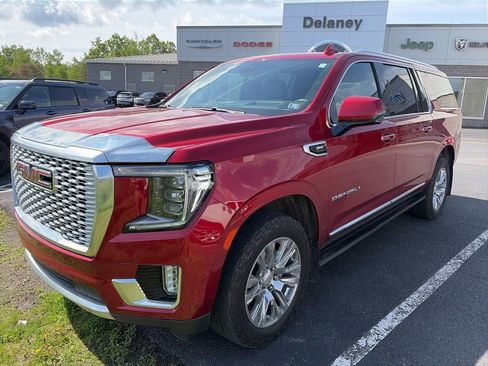 Used 2023 GMC Yukon XL Denali w/ Max Trailering Package AWD/4WD image 1