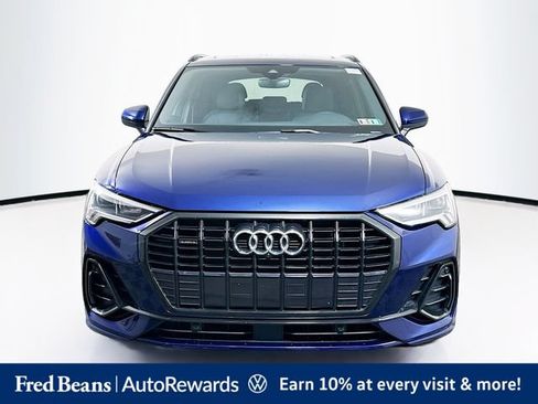 Used 2023 Audi Q3 2.0T Premium Plus w/ Premium Plus Package AWD/4WD image 2