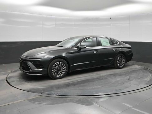 New 2026 Hyundai Sonata SEL FWD image 1