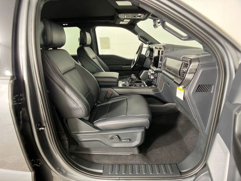 New 2025 Ford F150 Lariat w/ Equipment Group 502A High image 19