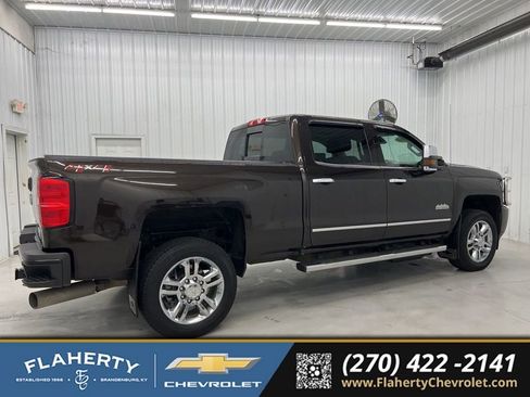 Used 2019 Chevrolet Silverado 2500 High Country w/ Duramax Plus Package AWD/4WD image 2