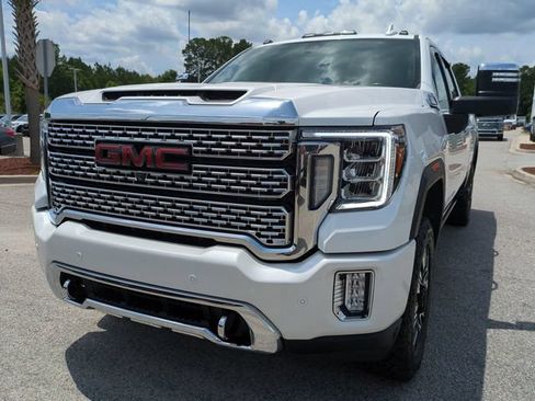 Used 2022 GMC Sierra 2500 Denali AWD/4WD image 8