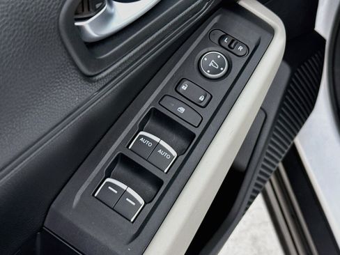 Used 2026 Honda Accord LX image 19