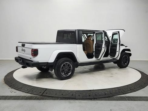 Used 2022 Jeep Gladiator Overland w/ Popular Equipment Package AWD/4WD image 15