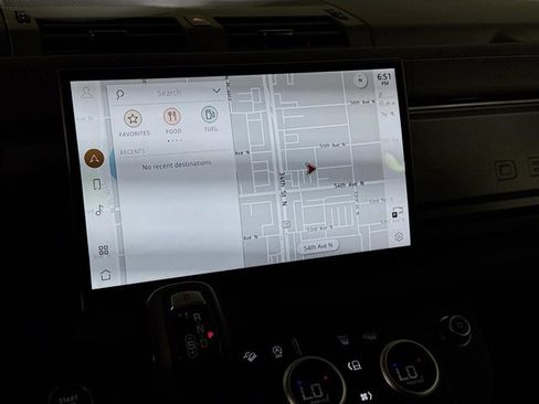 Used 2025 Land Rover Defender 110 S image 16