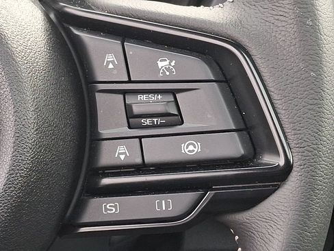 Used 2025 Subaru Forester Premium image 21