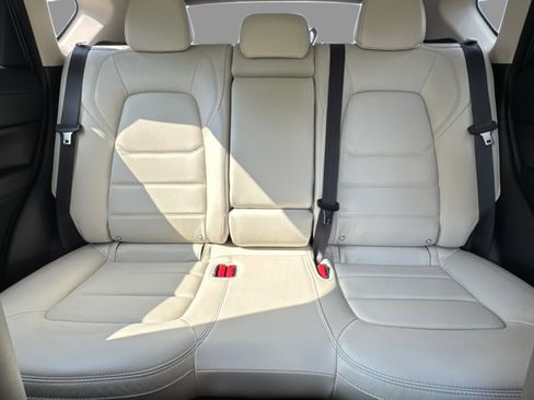 Used 2023 MAZDA CX-5 AWD 2.5 S w/ Preferred Package image 14